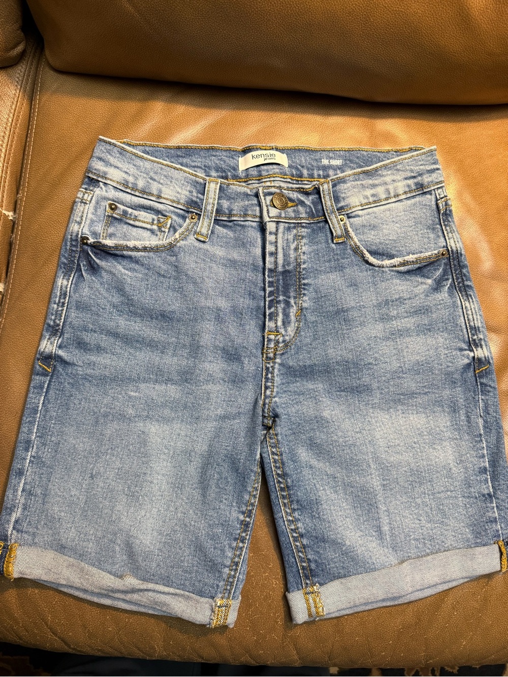 Kensie Light Blue Rolled-Hem Denim Bermuda Shorts